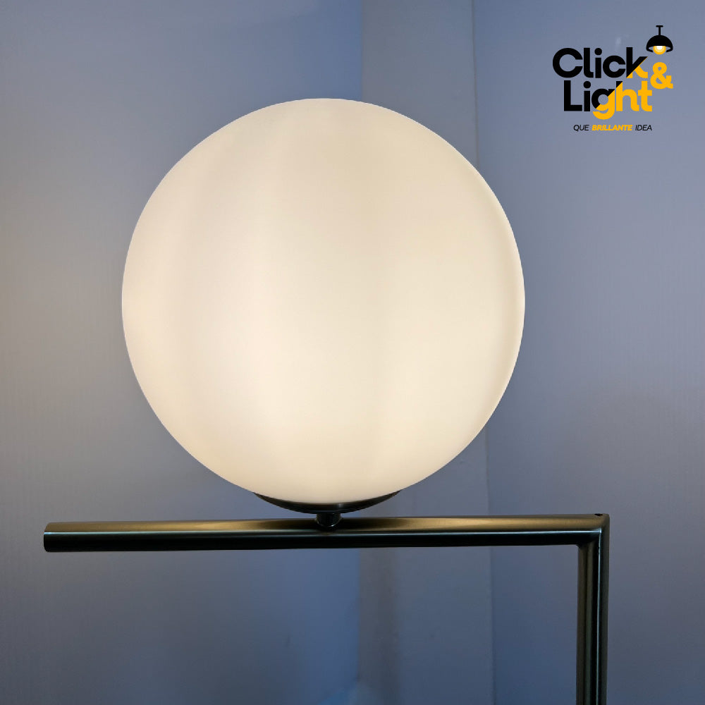 LAMPARA DE PIE MINERVA BOLA MINIMALISTA