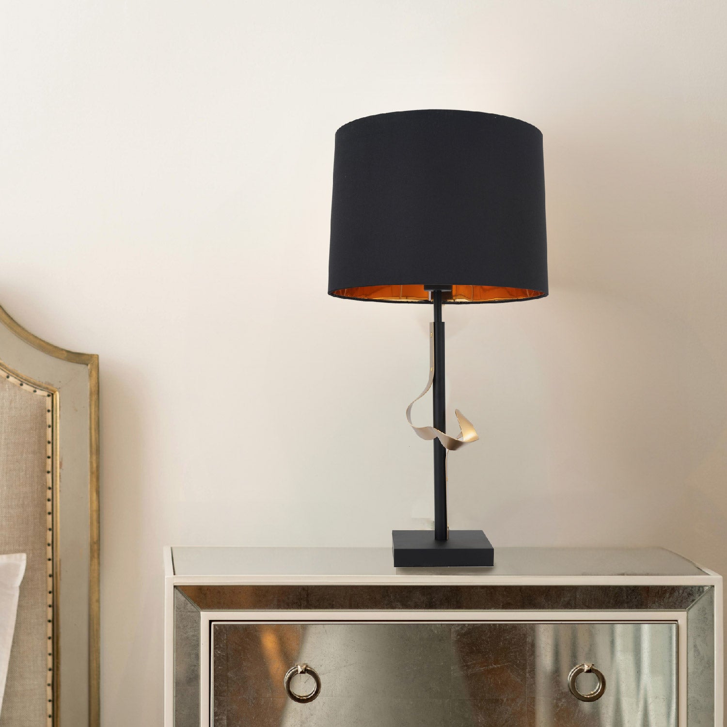 Lámpara De Mesa Velum Estilo Contemporáneo