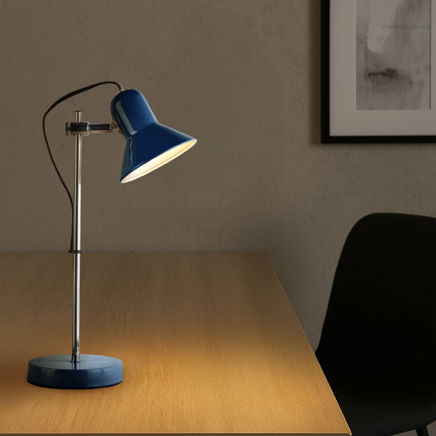 LÁMPARA DE MESA AZUL MARINO / CROMO
